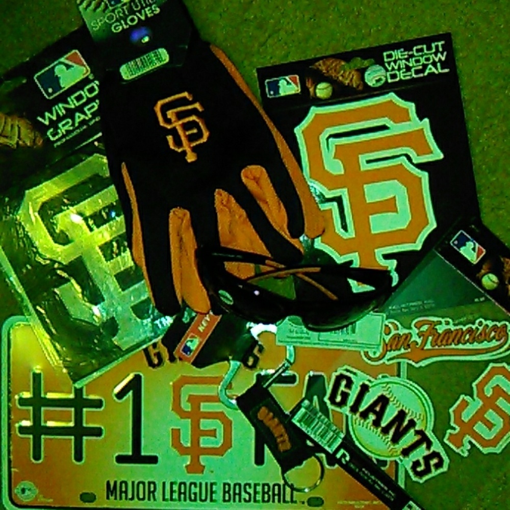 Giants Lot